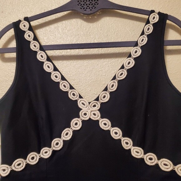 J. Crew Sleeveless V Neck Empire Cut Dress Eyelet Lace Lined Women's Size 2 - Picture 4 of 16